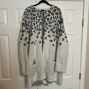 Worthington Black and Gray Animal Print Cardigan